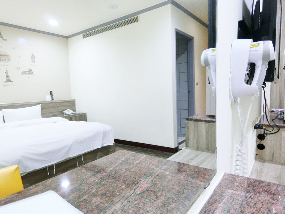 A22 Wei Lu Hotel 薇旅 Zhongli Exterior foto